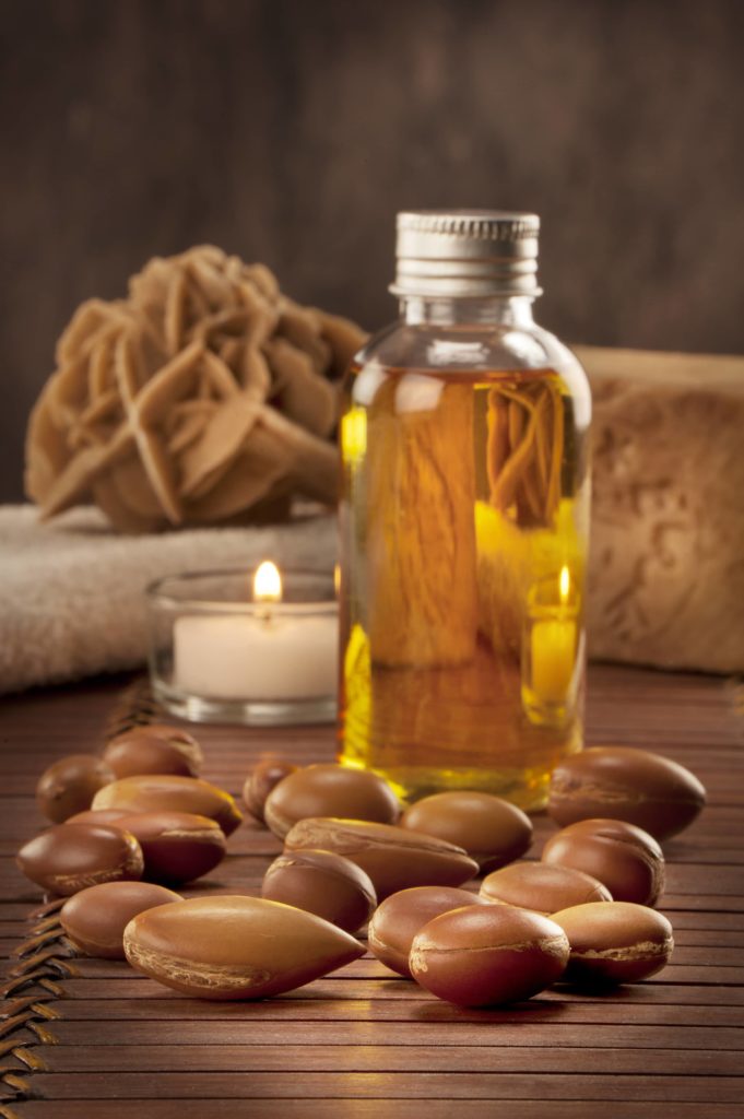 L'huile végétale d'argan : un secret naturel pour une peau radieuse IlayaCare_SecretBeaute_Argan2