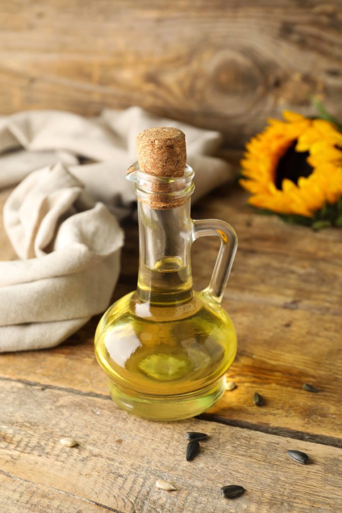 L'huile végétale de tournesol : un ingrédient naturel pour votre routine de beauté IlayaCare_SecretBeaute_Tournesol2